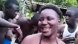 African couple public having sex a Damaris from 1fuckdatecom